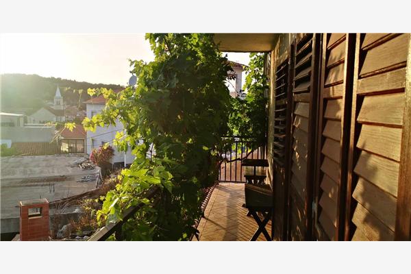 Apartment A4, for 4 persons