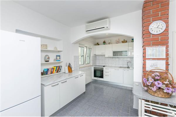 Apartment A1, for 6 persons