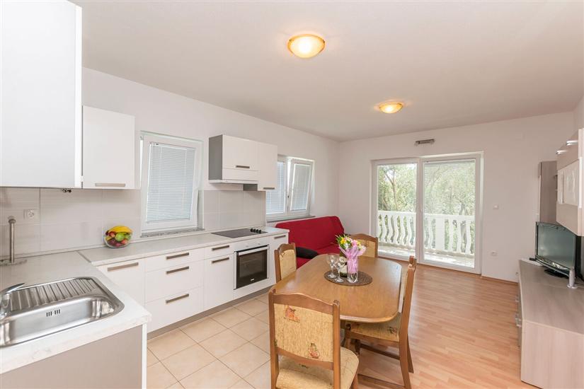 Apartment A2, for 4 persons