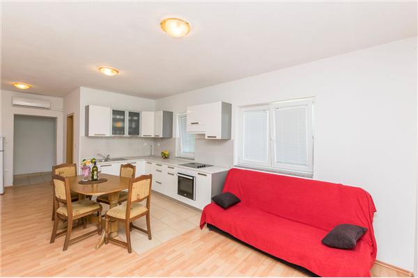 Apartment A2, for 4 persons