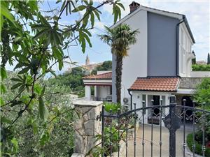 Apartment Branko Vrbnik - island Krk, Size 41.00 m2, Airline distance to town centre 100 m