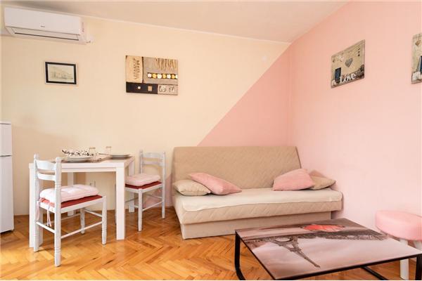 Apartment A1, for 3 persons