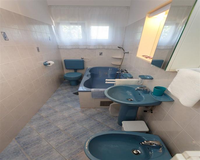 Apartment A1, for 4 persons