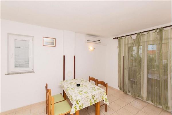 Apartment A1, for 4 persons