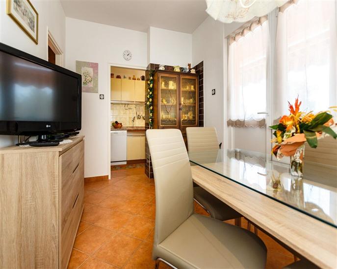 Apartment A2, for 4 persons