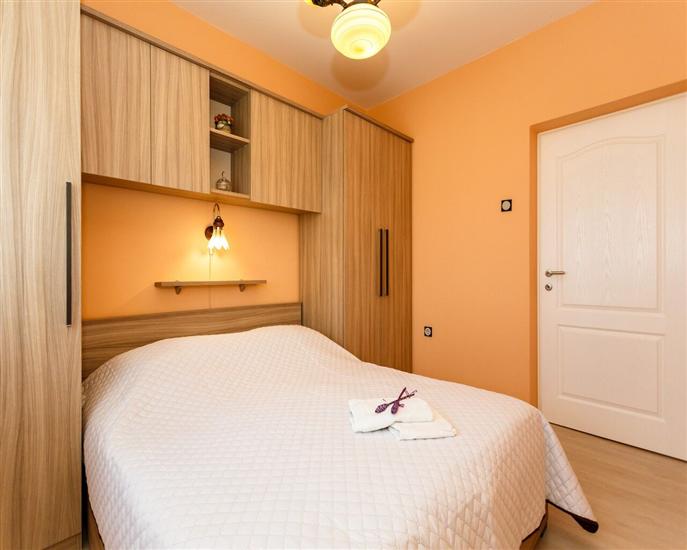 Apartment A2, for 4 persons