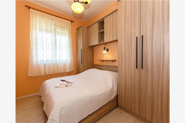 Apartment A2, for 4 persons