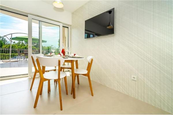 Apartment A1, for 5 persons