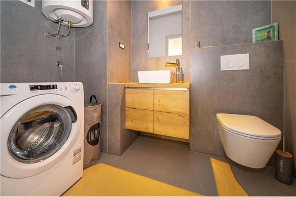 Apartment A1, for 5 persons