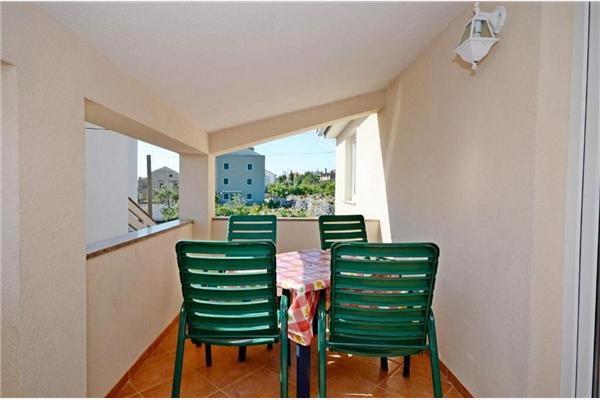 Apartment A2, for 4 persons