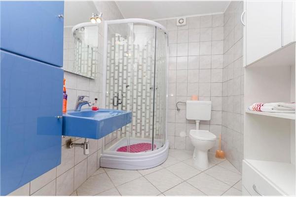 Apartment A2, for 3 persons