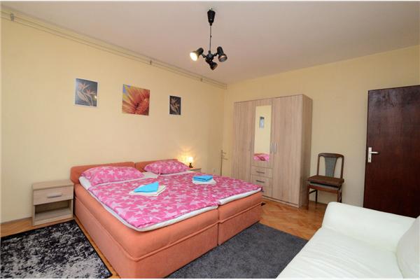 Apartment A1, for 4 persons