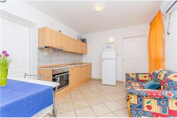 Apartment A4, for 5 persons