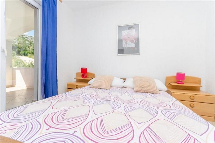 Apartment A4, for 5 persons