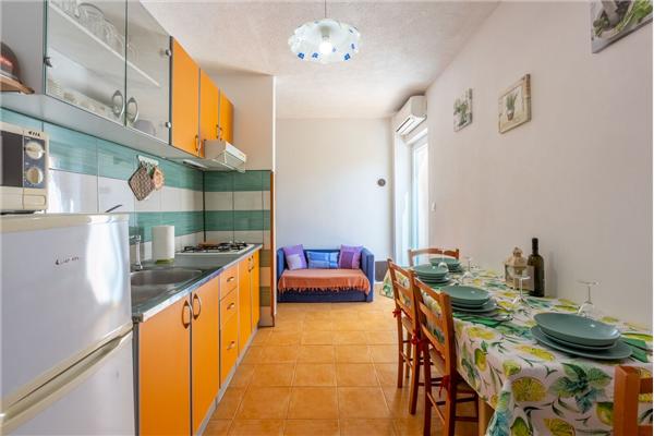 Apartment A1, for 5 persons