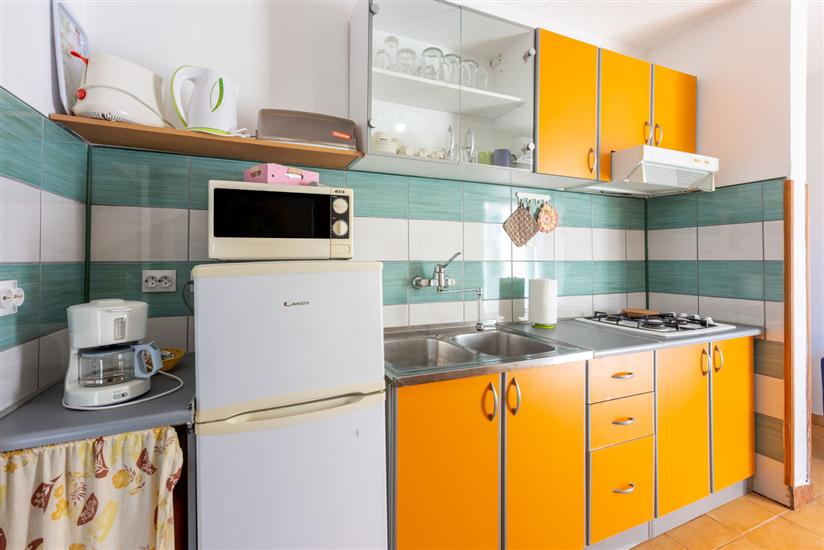 Apartment A1, for 5 persons