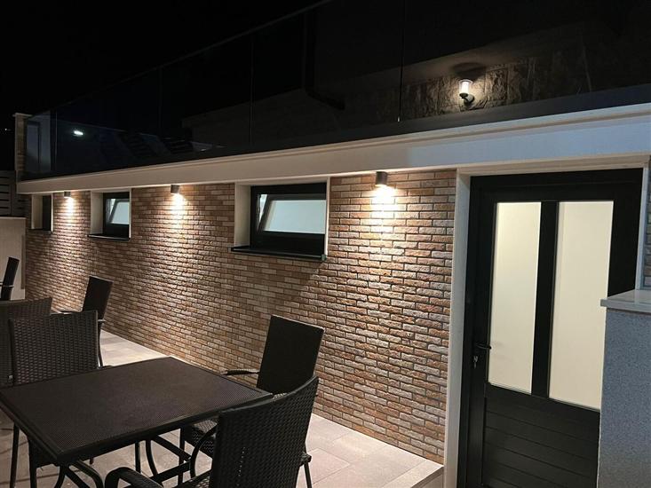 Apartments Villa Milas with pool