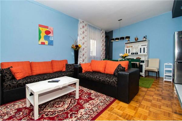 Apartment A1, for 5 persons