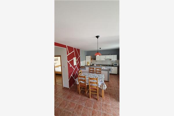 Apartment A2, for 7 persons