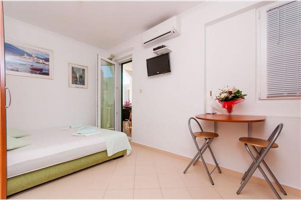 Apartment A2, for 2 persons