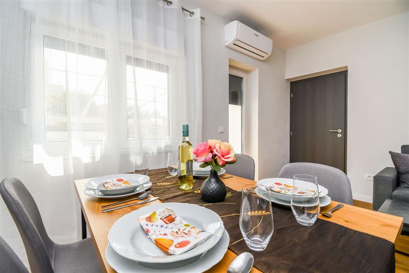 Apartment A2, for 4 persons