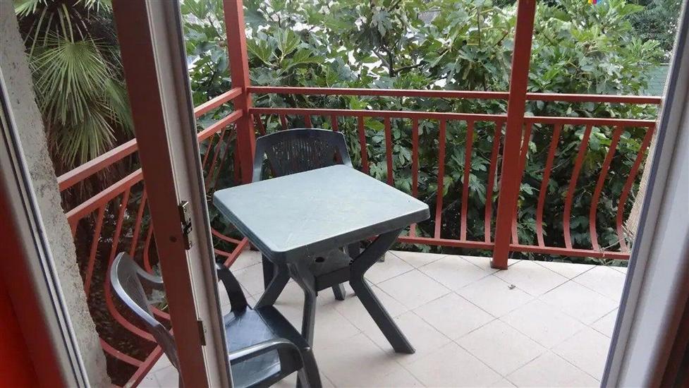 Apartment A5, for 4 persons