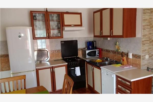 Lägenhet A1, för 4 personer