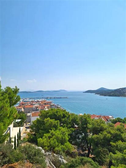 Apartments Nautical Nest