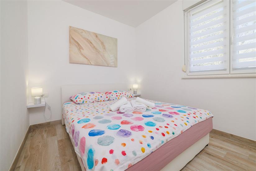 Apartment A1, for 5 persons