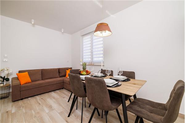 Apartment A1, for 5 persons
