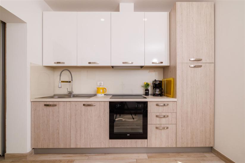 Apartment A2, for 5 persons