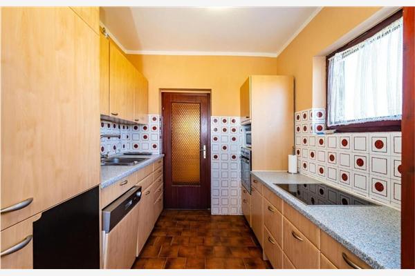 Apartment A1, for 6 persons
