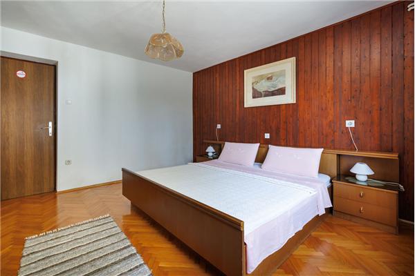 Apartment A2, for 3 persons