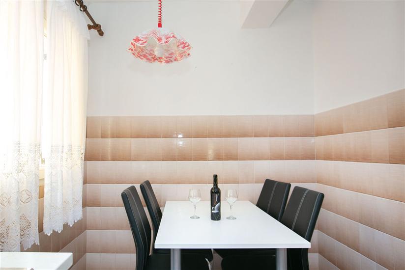 Apartment A1, for 4 persons