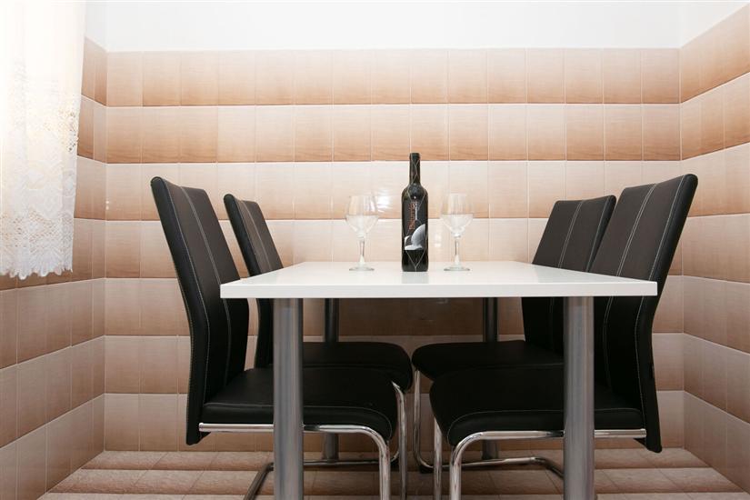 Apartment A1, for 4 persons