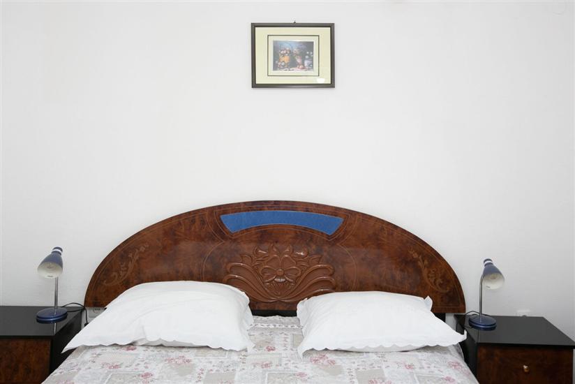 Apartment A3, for 5 persons