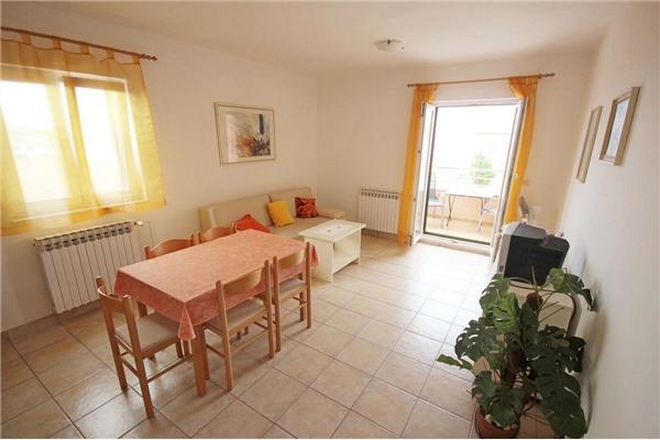 Apartment A2, for 4 persons