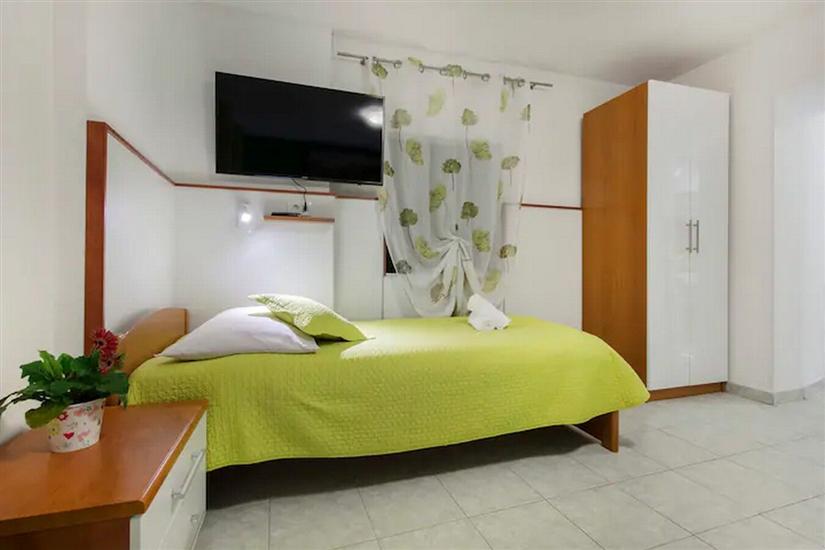 Apartment A6, for 3 persons