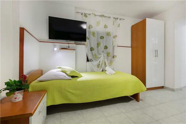 Apartment A6, for 3 persons