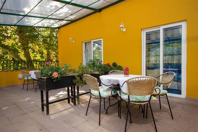 Apartment A6, for 3 persons