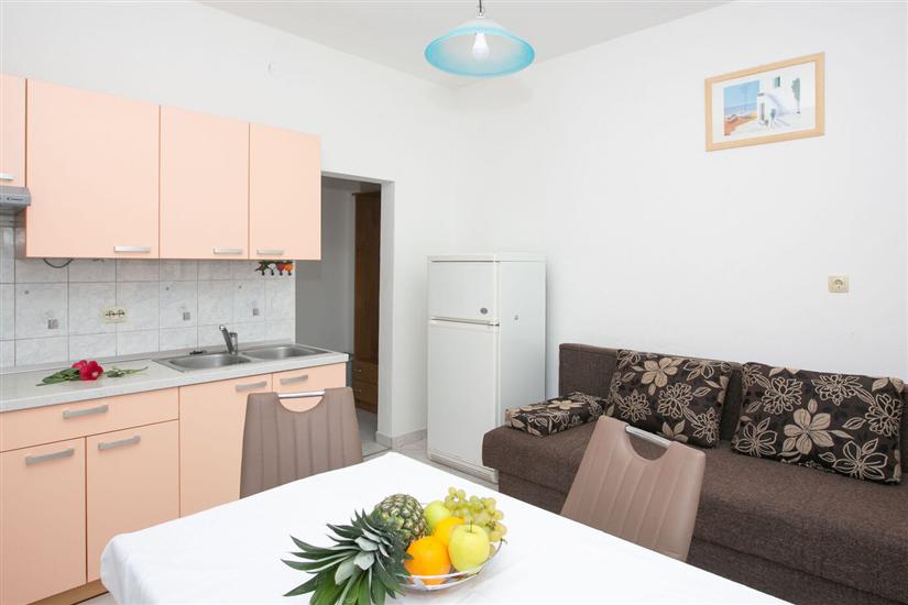 Apartment A4, for 4 persons