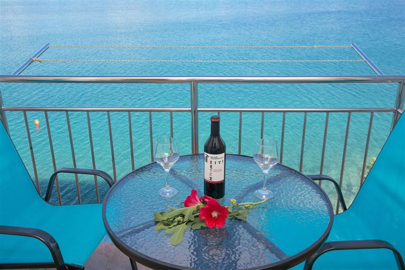 Apartment A6, for 4 persons