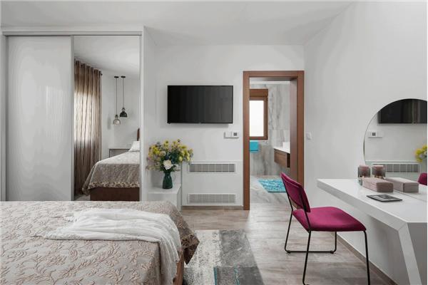 House K1, for 10 persons