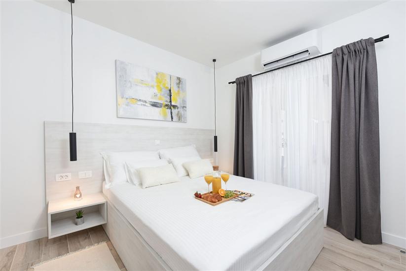 House K1, for 8 persons