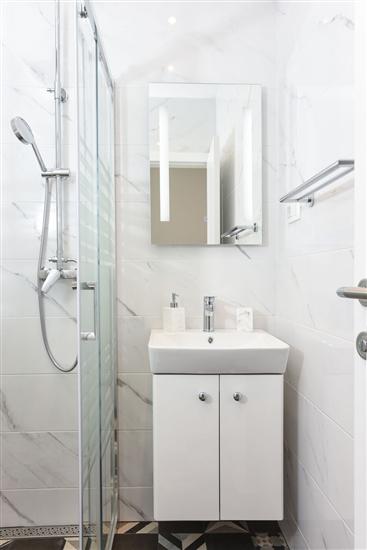 House K1, for 8 persons