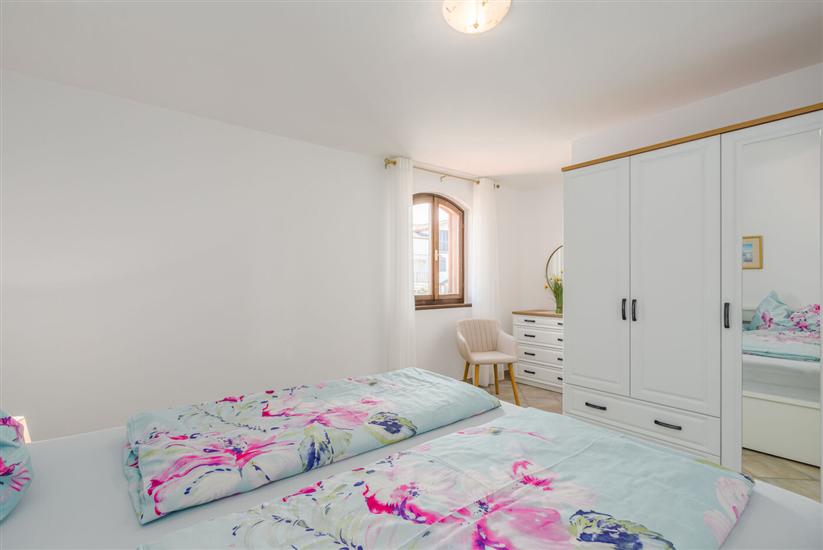 Apartment A1, for 2 persons