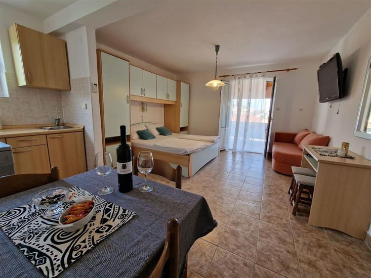 Apartment A1, for 2 persons
