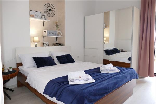 Room S4, for 2 persons