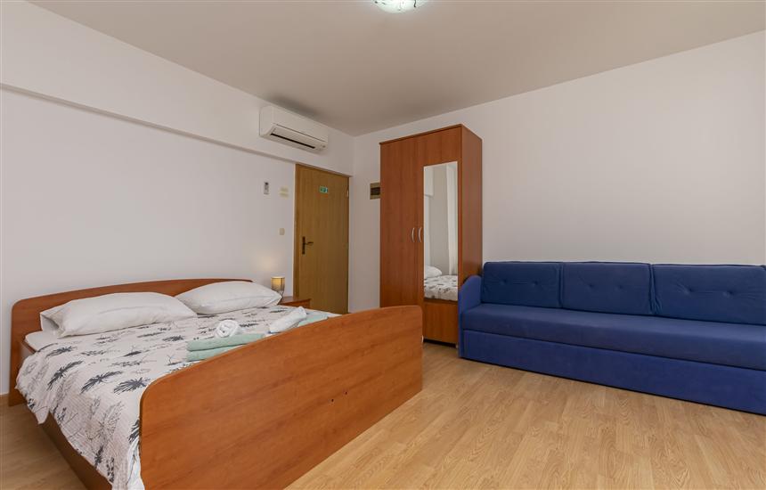 Apartment A5, for 3 persons