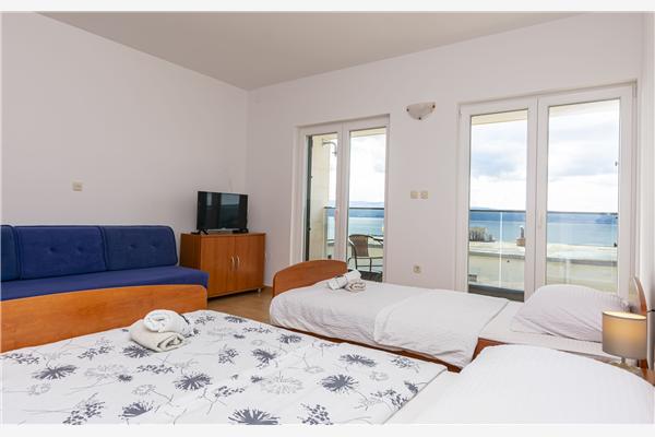 Apartment A6, for 4 persons